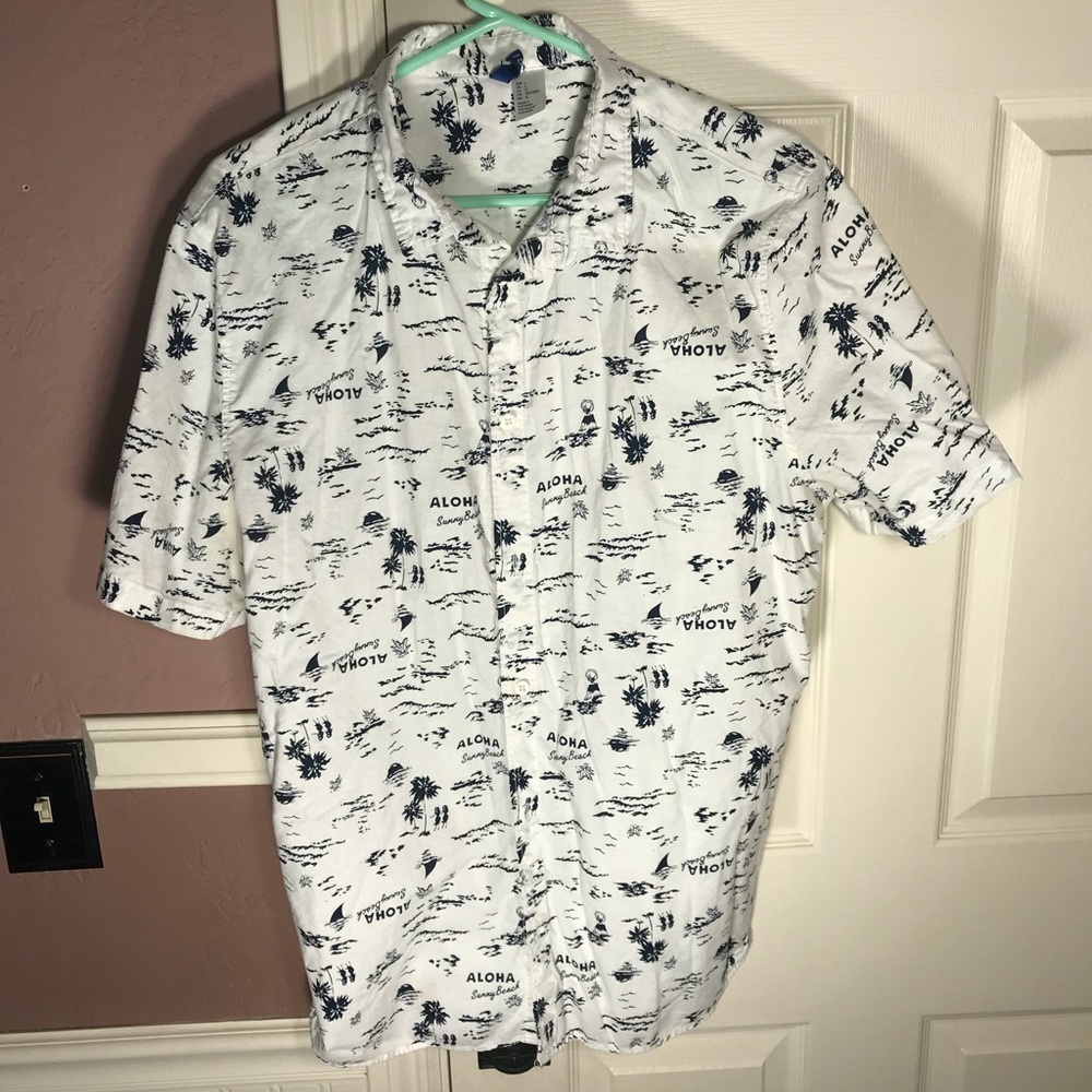 H&M aloha button up